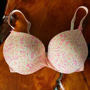Victoria Secrets Plunge Push-up Pink/Cream Leopard Print Women's Bra